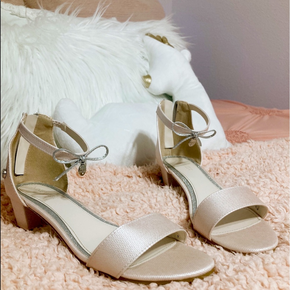 Brand: Nine West Kids
